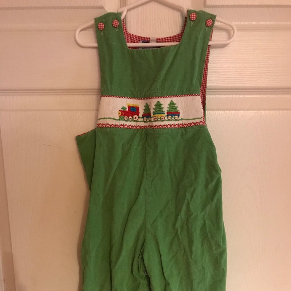 Pleats and Stitches Smocked Christmas Train