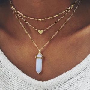 💕 Beautiful triple layered chain heart and gemstone necklace