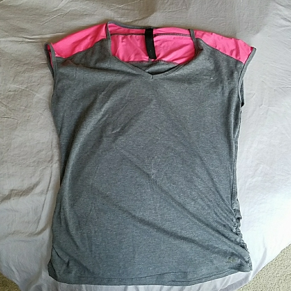 RBK fitted workout top