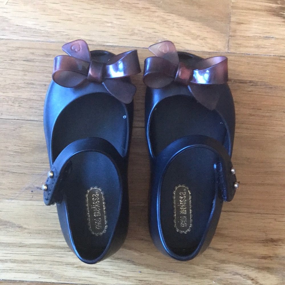 Mini melissa Mary Janes with a bow