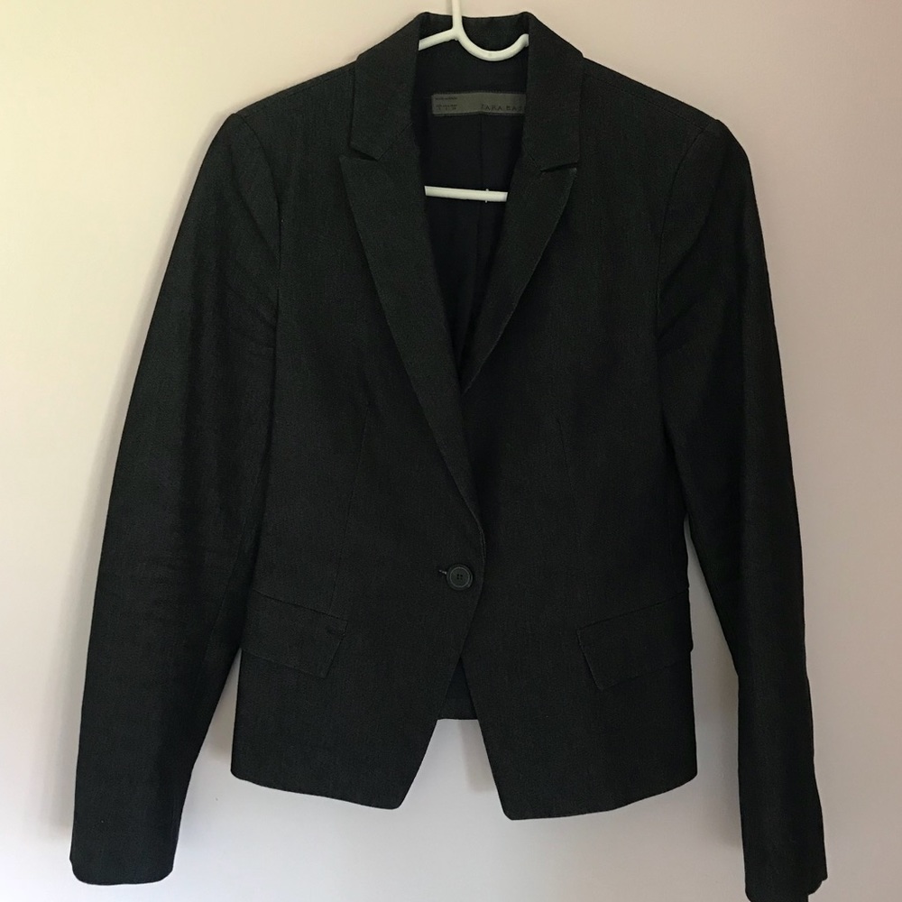 •Zara Dark Demin Blazer•