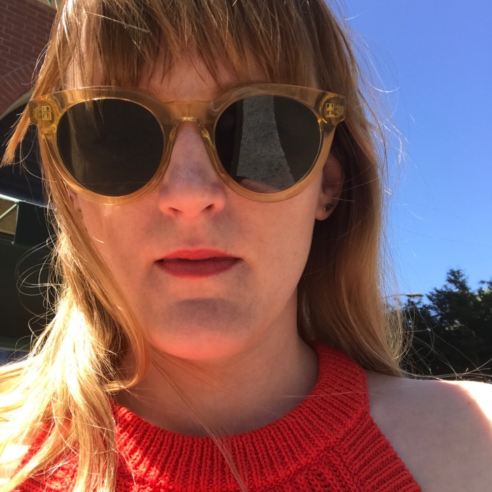 Meet your Posher, Lena