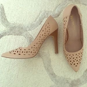 Restricted perforated nude pumps
