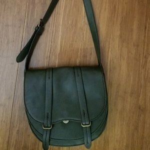St. John's Bay hunter green crossbody purse
