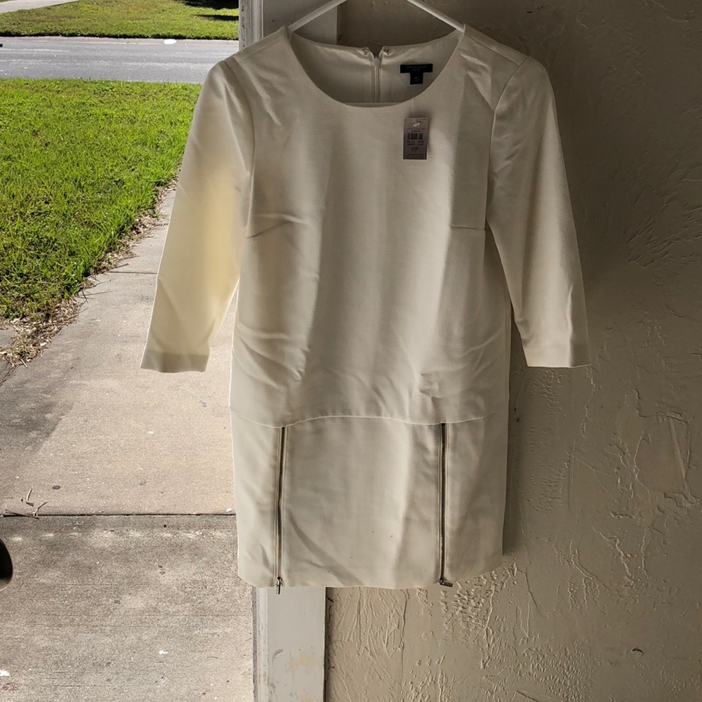 Ann Taylor dress tight fit