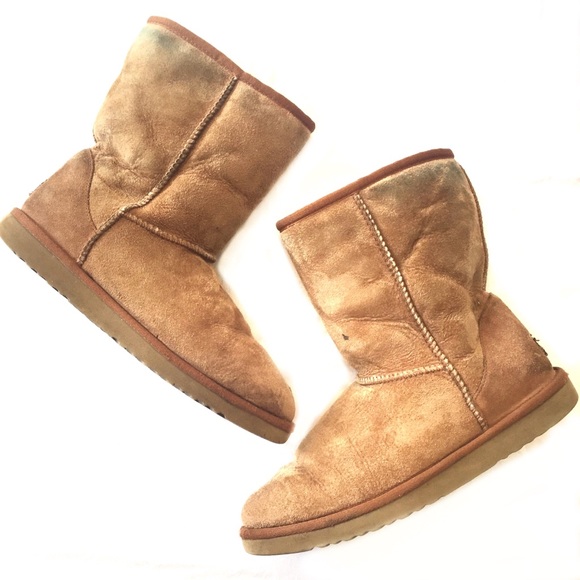 UGG Shoes - UGG camel colored fuzzy boots