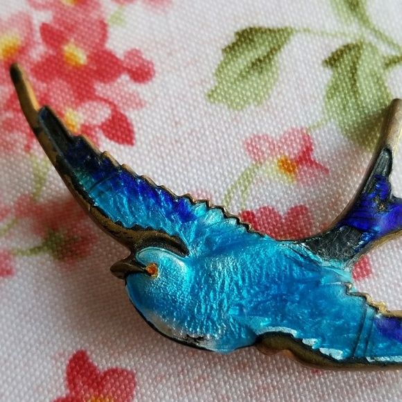 -removed- - Picture 4 of 8