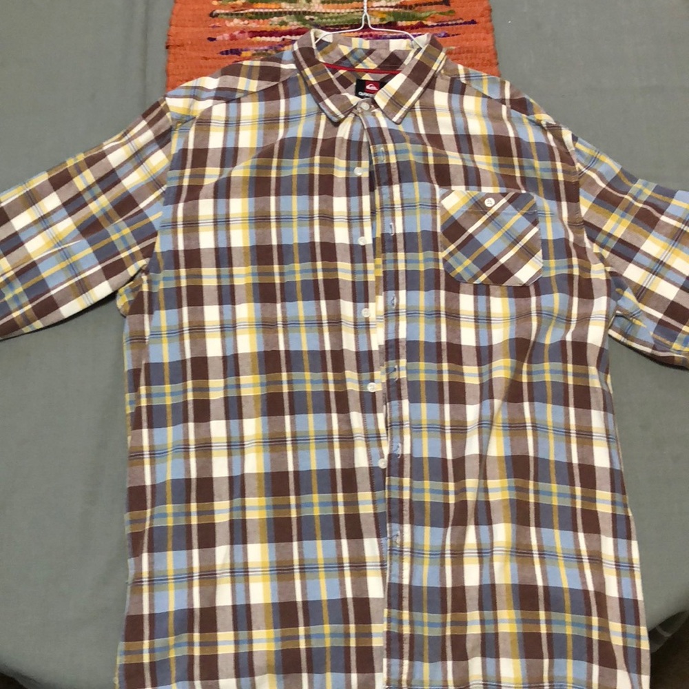 Quik silver plaid button down
