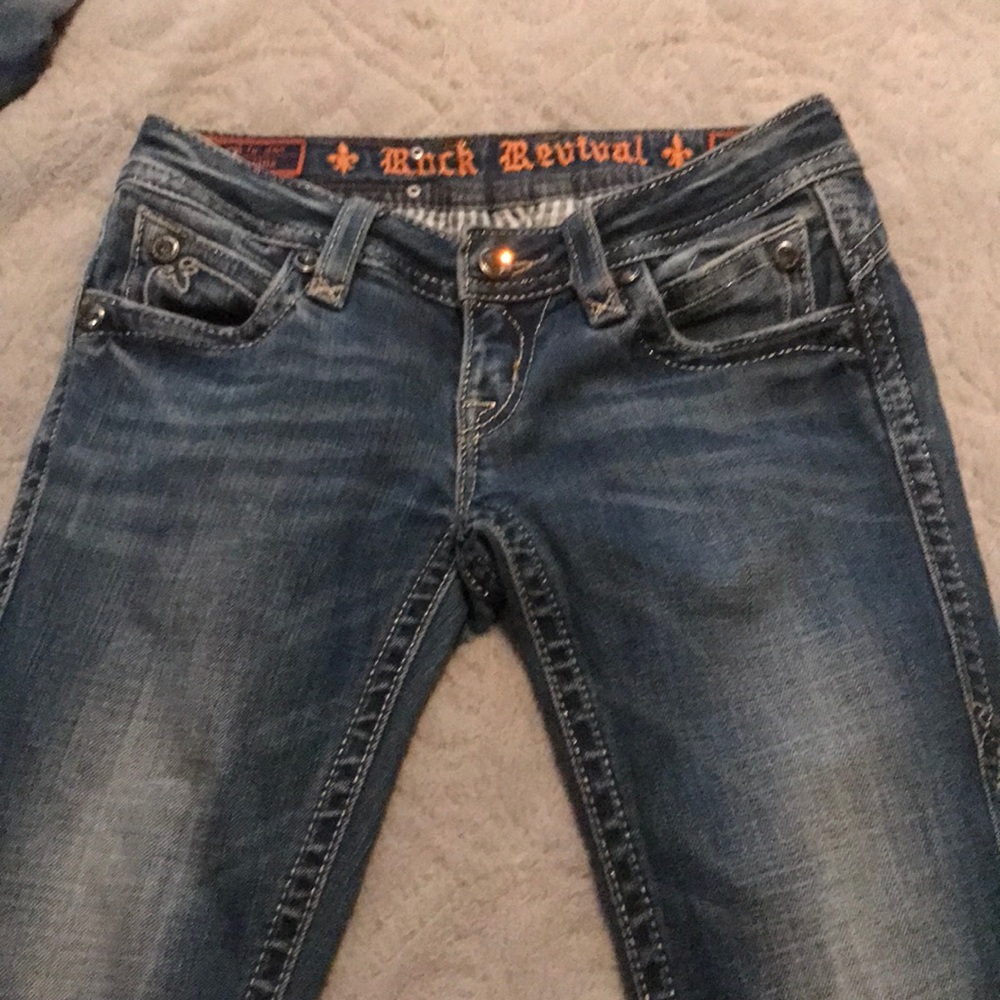 Rock revival size 24