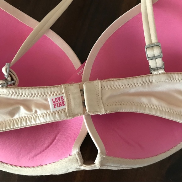 Never been worn! Victoria’s Secret plunge push-up - Picture 4 of 5