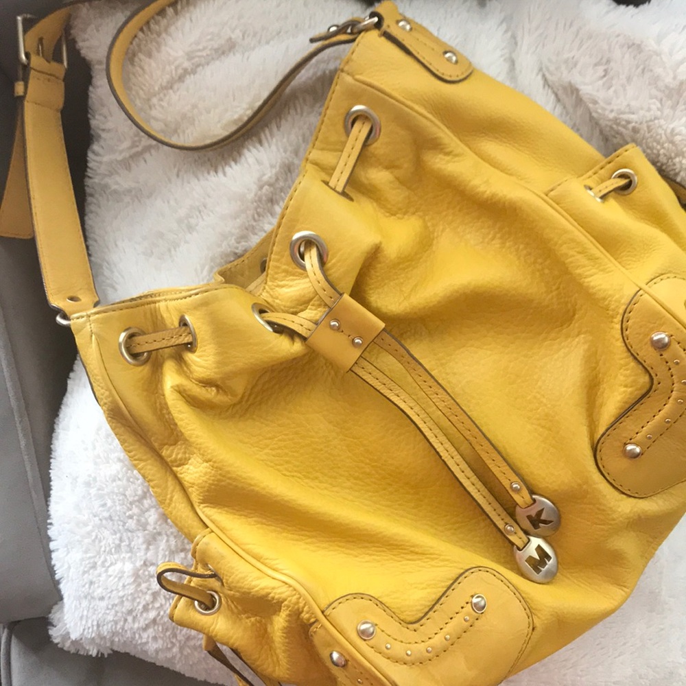 Yellow Michael Kors Large Crossbody Bucket Bag