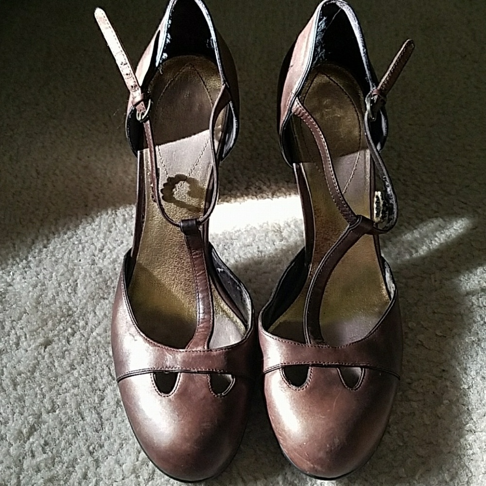 Bronze  Sophia color shoes