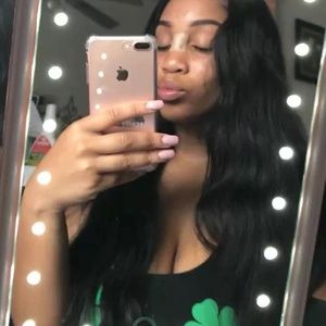 Meet your Posher, Celeste