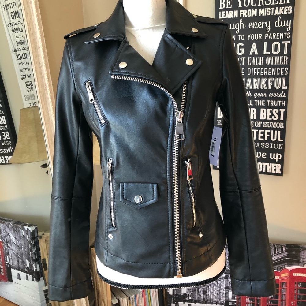 💞 GUESS Leather Jacket XS
