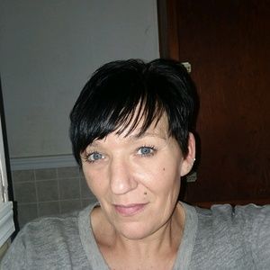 Meet your Posher, Brandi