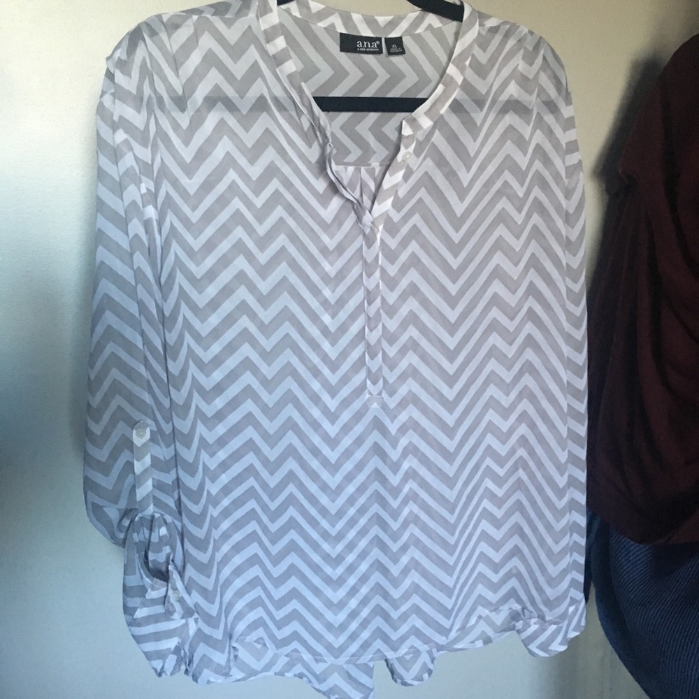 ANA 3/4 Sleeve Blouse