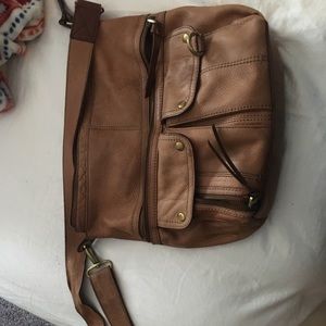 Fossil purse—- used