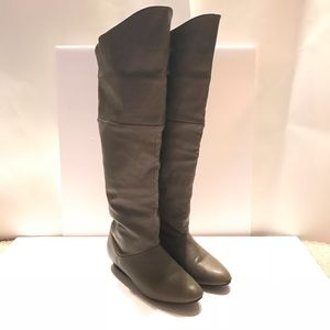 Grey vintage style over the knee boots