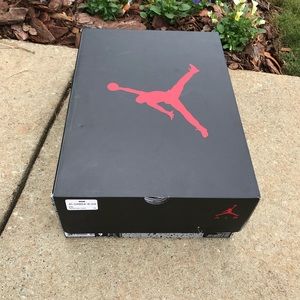 Air Jordan 5 Retro OG “Metallic 5s”