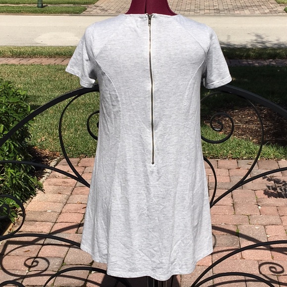 OLIVE & OAK Gray Dress - Size Medium - Picture 4 of 5