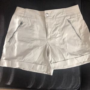 Eddie Bauer “Tangerine” outdoor khaki shorts