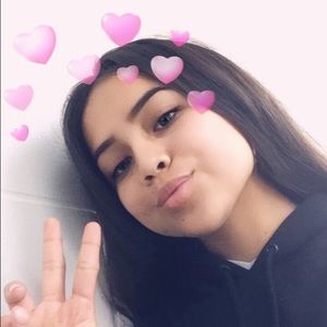 Meet your Posher, Jasmin