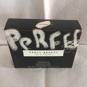 Fenty Beauty blotting powder