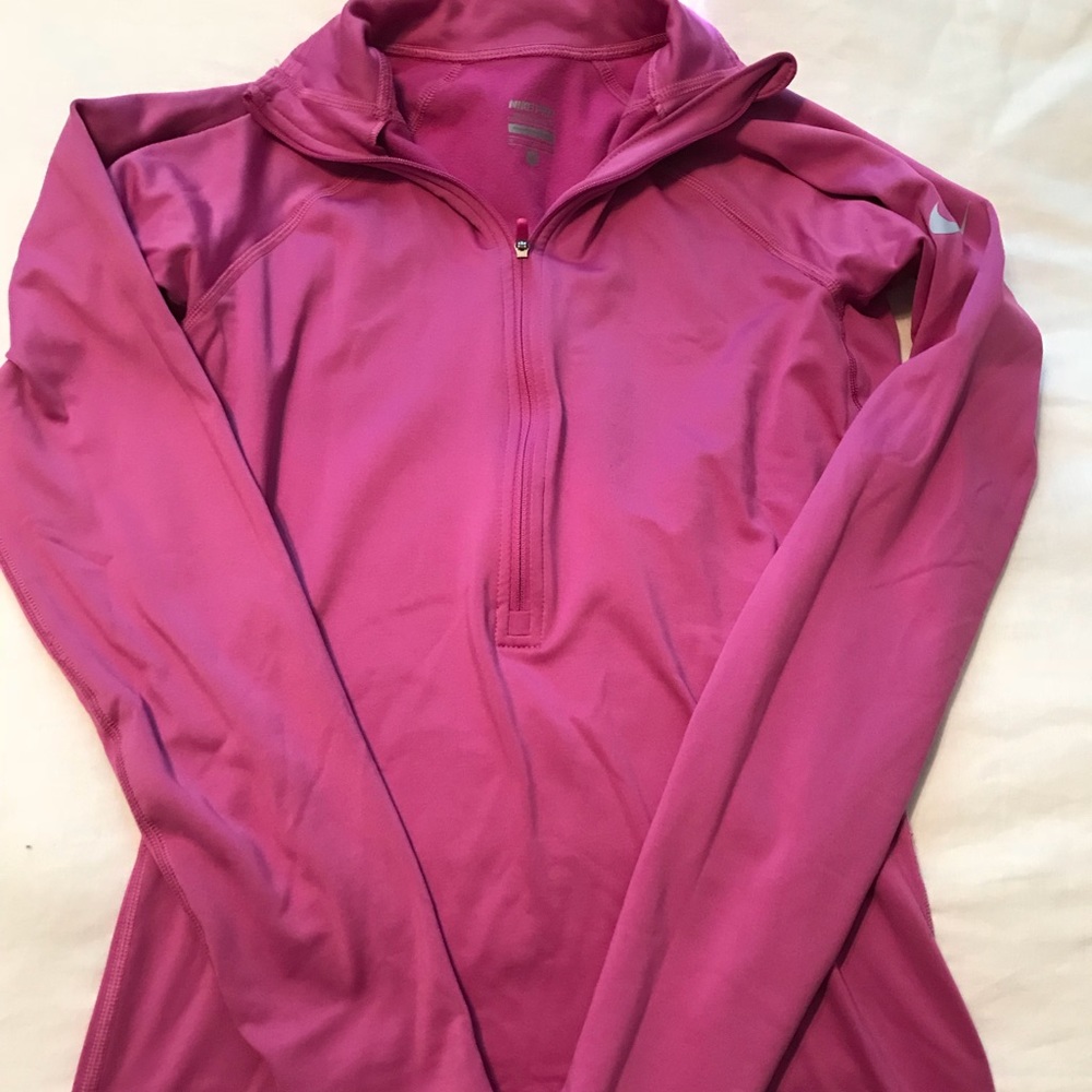 Nike Dri Fit Pullover