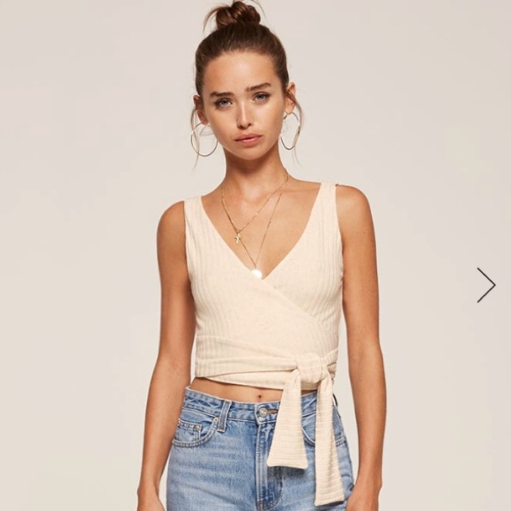 🛑 SOLD 🛑 REFORMATION ACE TOP