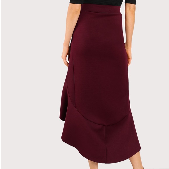 HP🏆HOLIDAY STYLE🎄Ruffle front hilo flounce skirt - Picture 4 of 8