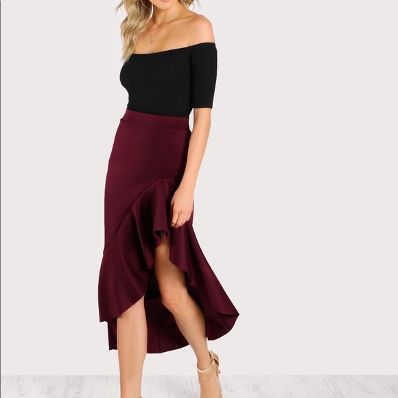 HP🏆HOLIDAY STYLE🎄Ruffle front hilo flounce skirt - Picture 2 of 8