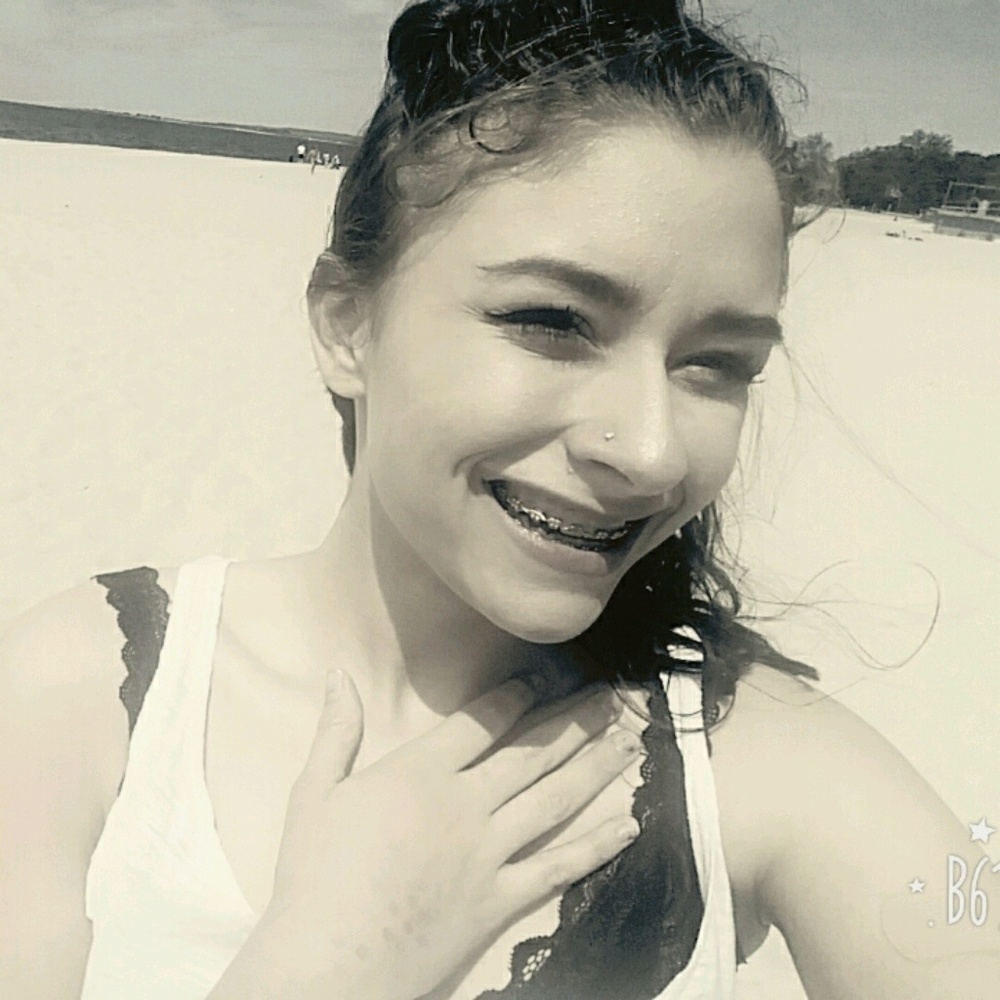 Meet your Posher, Tarah