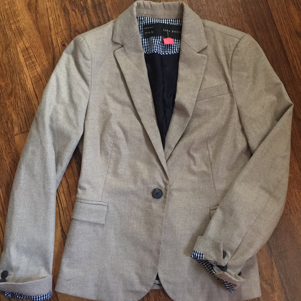 Beige Zara blazer