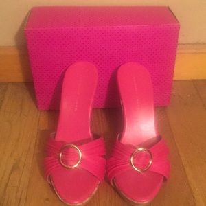 FUCHSIA PINK FABRIC WEDGES