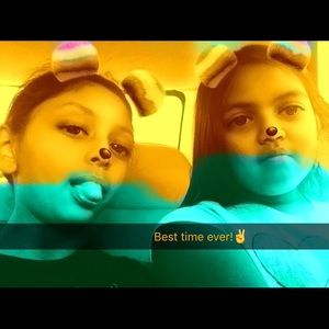 Meet your Posher, Olivia