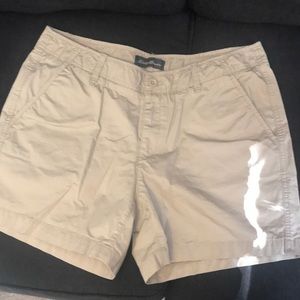 Eddie Bauer outdoor shorts- khaki