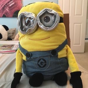 Minion pillow