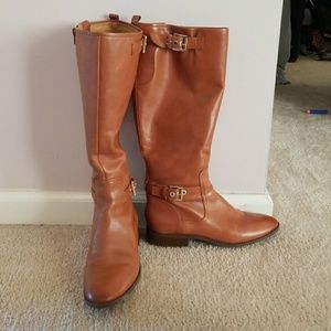 Cognac riding boots