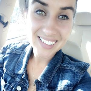 Meet your Posher, Stefani