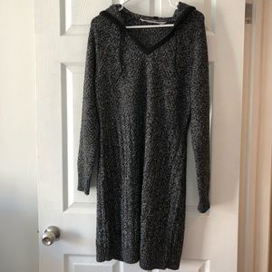 Athleta Borealis Hoodie Sweater Dress, never worn