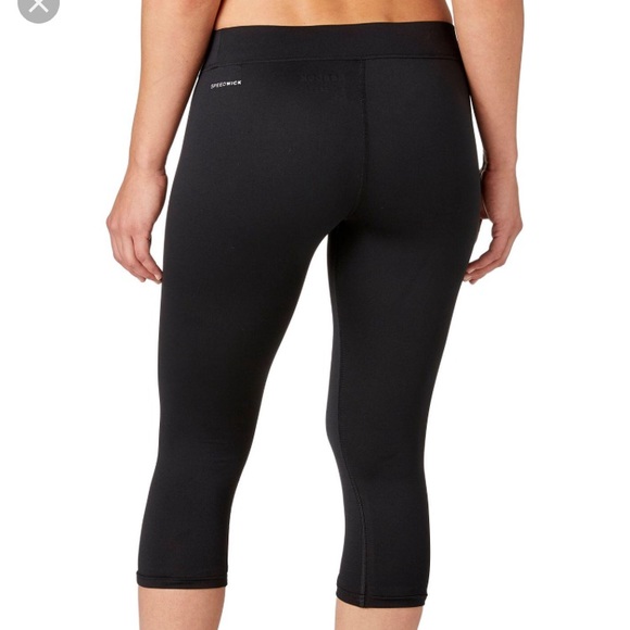 Fierce & Fearless Reebok Compression Capri tights - Picture 2 of 3