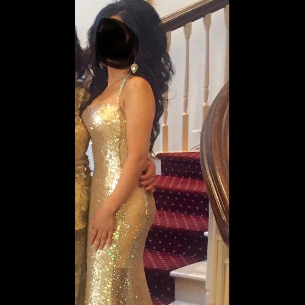 Very beautiful maxi dress