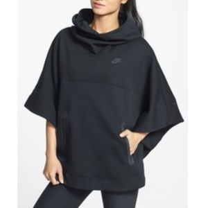 Nike tech fleece hooded poncho