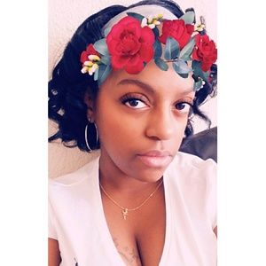 Meet your Posher, Tesa