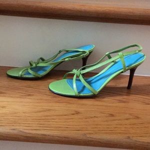 Ralph Lauren Apple lime green sz 7B sandals