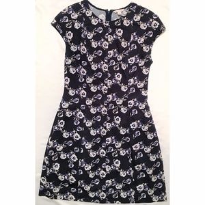 Gap dress 4 with floral pattern