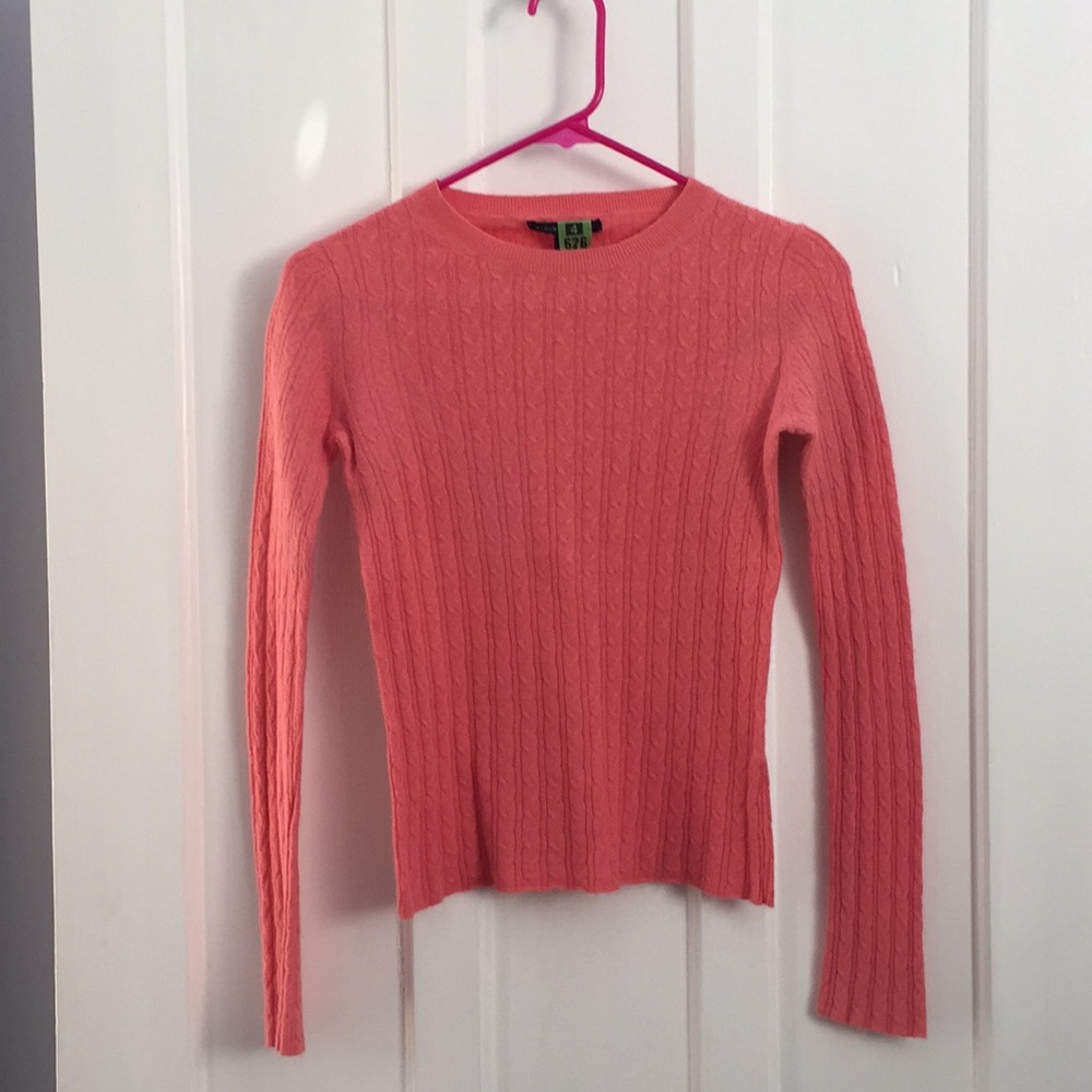 ♥️DONATED: Banana Republic Sweater