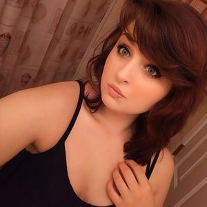 Meet your Posher, Hollyann