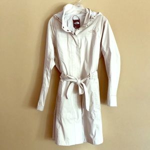 North Face light weight trench coat with hood