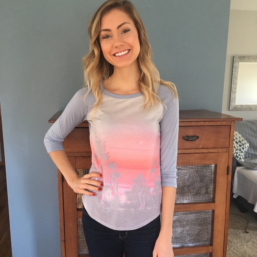American Eagle Baseball Tee Sz Small